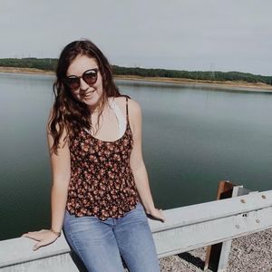 Meet your Posher, Bella